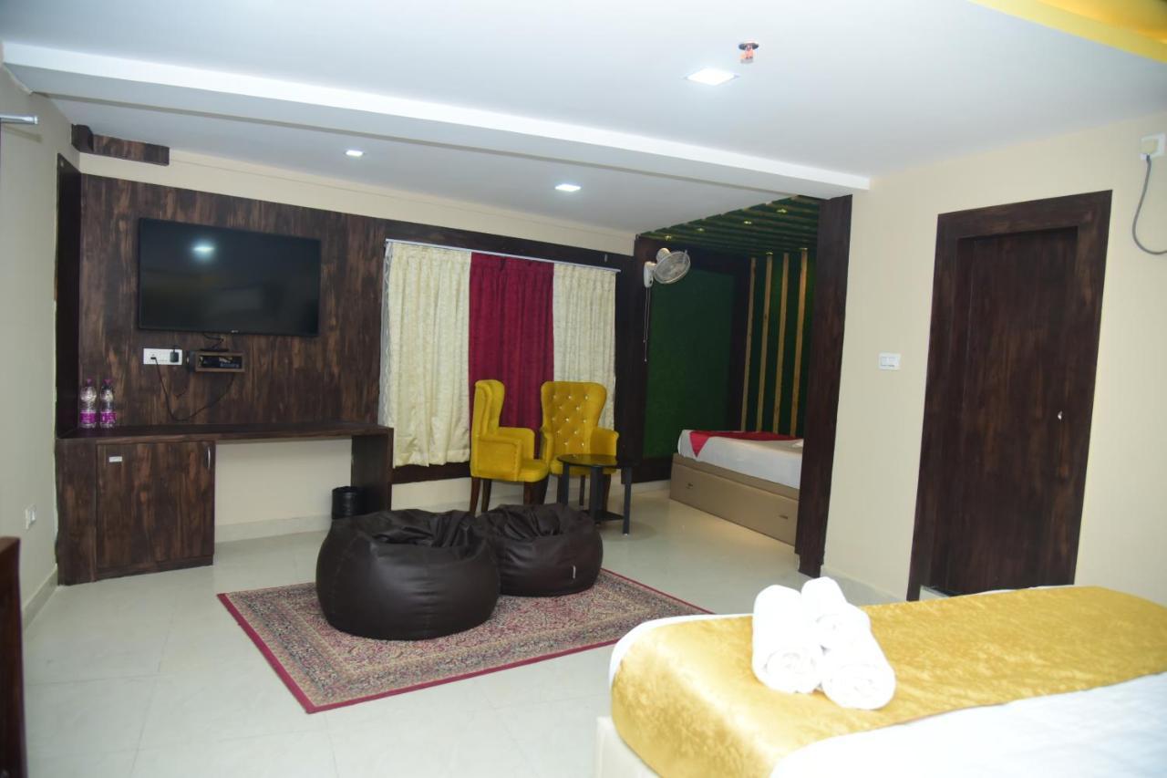 Bensen Hotel Purî Extérieur photo