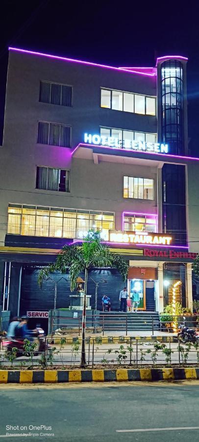 Bensen Hotel Purî Extérieur photo
